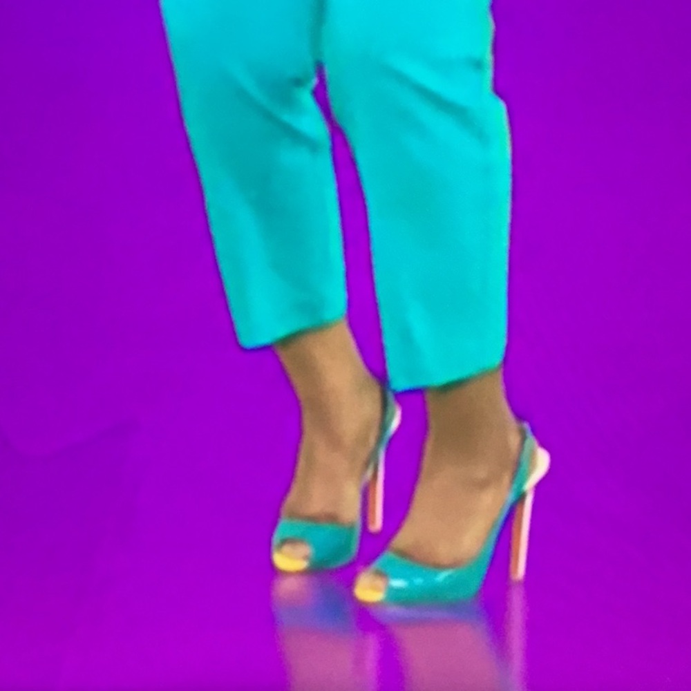 Christian Louboutin” (41.5) 🦋🌸💕 - Picture 4 of 9